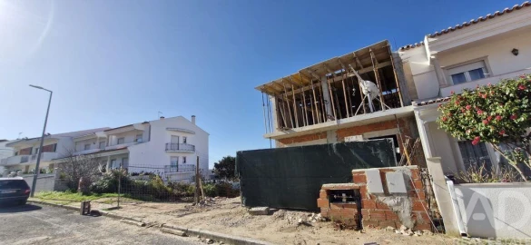 Moradia T3 para Venda em Rio Maior