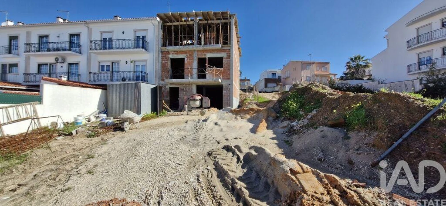 Moradia T3 para Venda em Rio Maior Foto 17