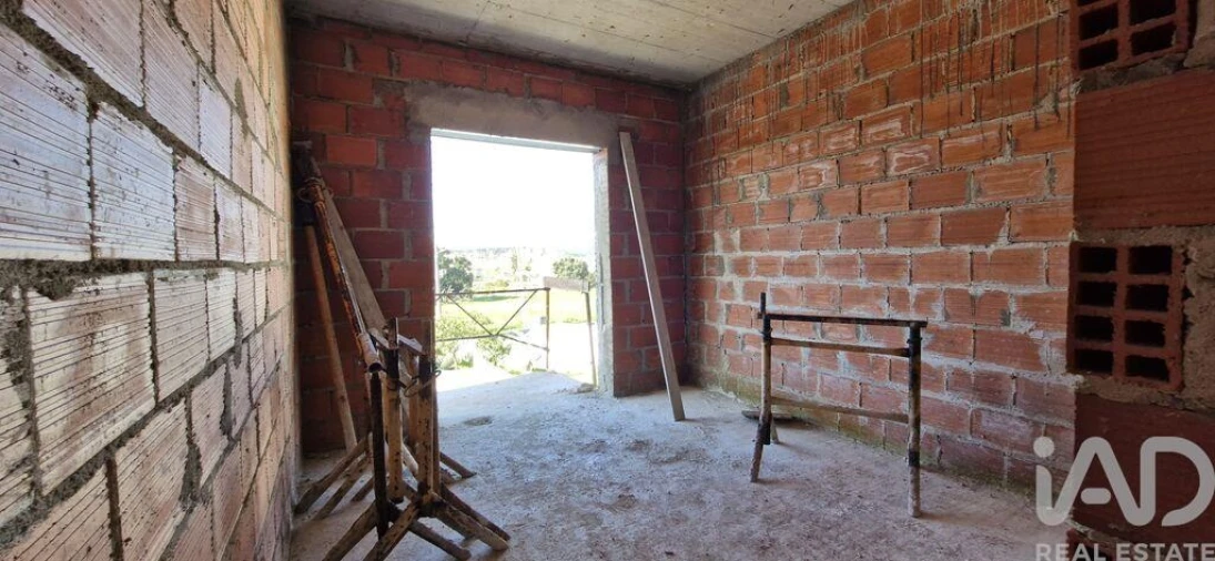 Moradia T3 para Venda em Rio Maior Foto 9