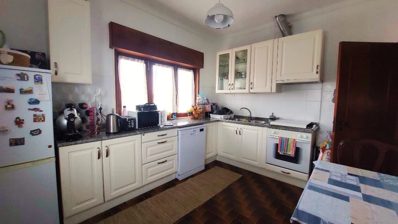 Moradia T3 para Venda em Carapinheira Foto 8