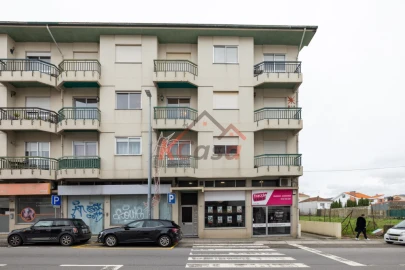 Apartamento T3 para Venda em Fânzeres e São Pedro da Cova