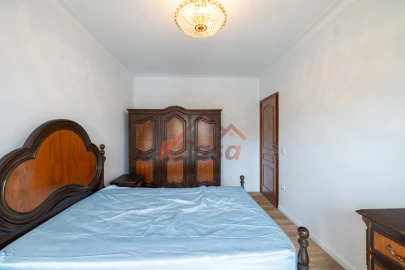 Apartamento T3 para Venda em Fânzeres e São Pedro da Cova