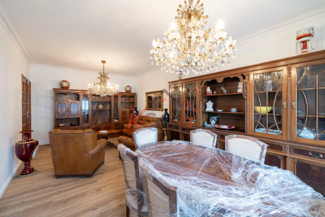 Apartamento T3 para Venda em Fânzeres e São Pedro da Cova Foto 3