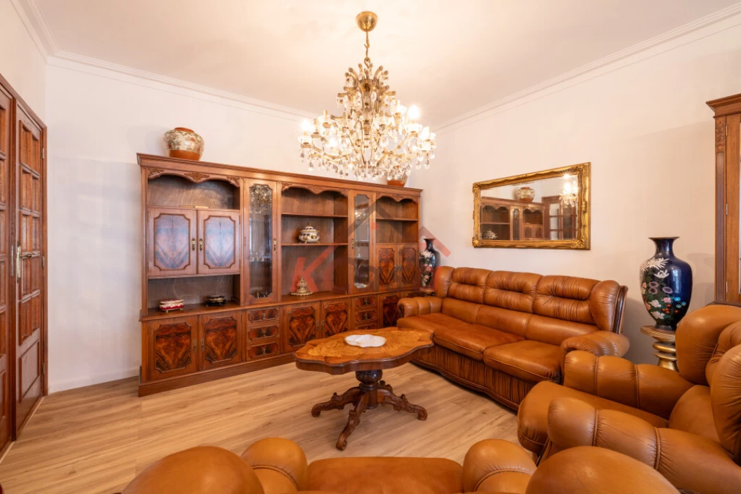 Apartamento T3 para Venda em Fânzeres e São Pedro da Cova Foto 5