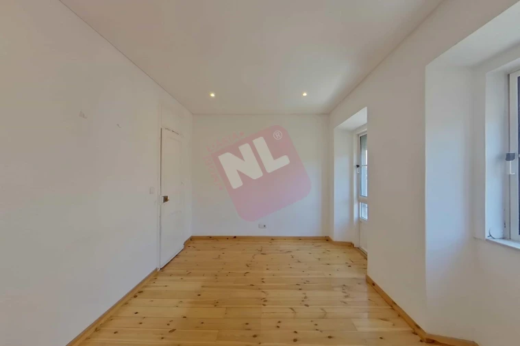 Apartamento T1 para Venda em Estrela Foto 7