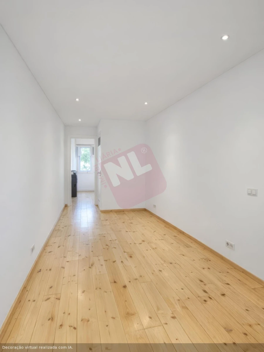 Apartamento T1 para Venda em Estrela Foto 4