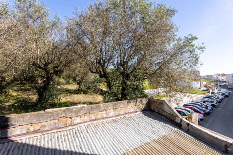 Apartamento T1 para Venda em Camarate, Unhos e Apelação Foto 11