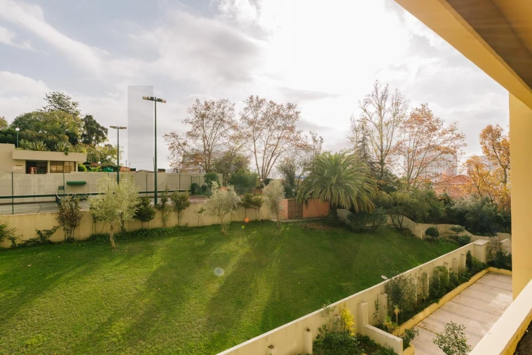 Apartamento T4 para Venda em Avenidas Novas Foto 14