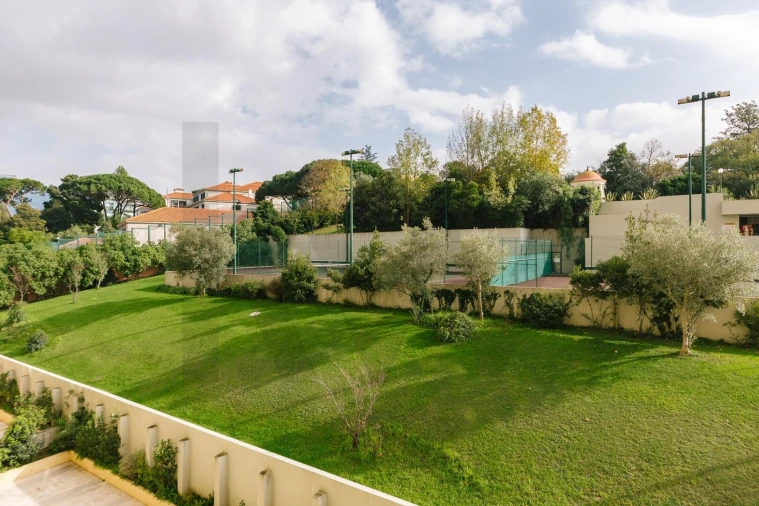 Apartamento T4 para Venda em Avenidas Novas Foto 16