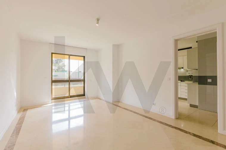 Apartamento T4 para Venda em Avenidas Novas Foto 18