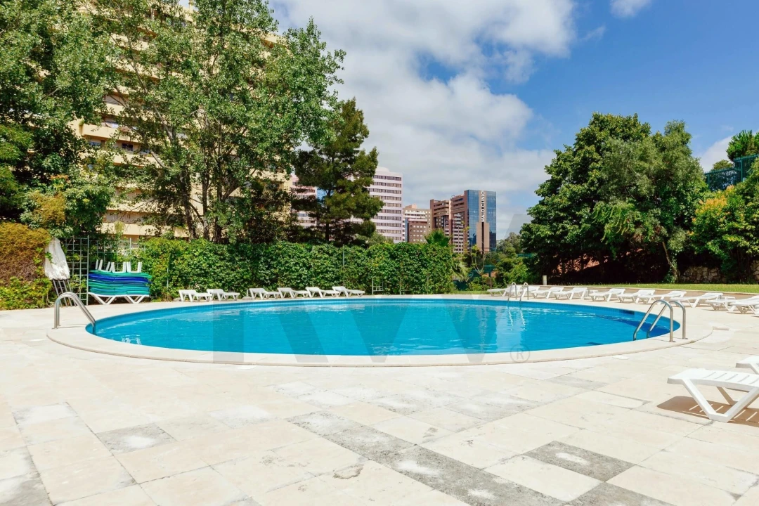Apartamento T4 para Venda em Avenidas Novas Foto 32