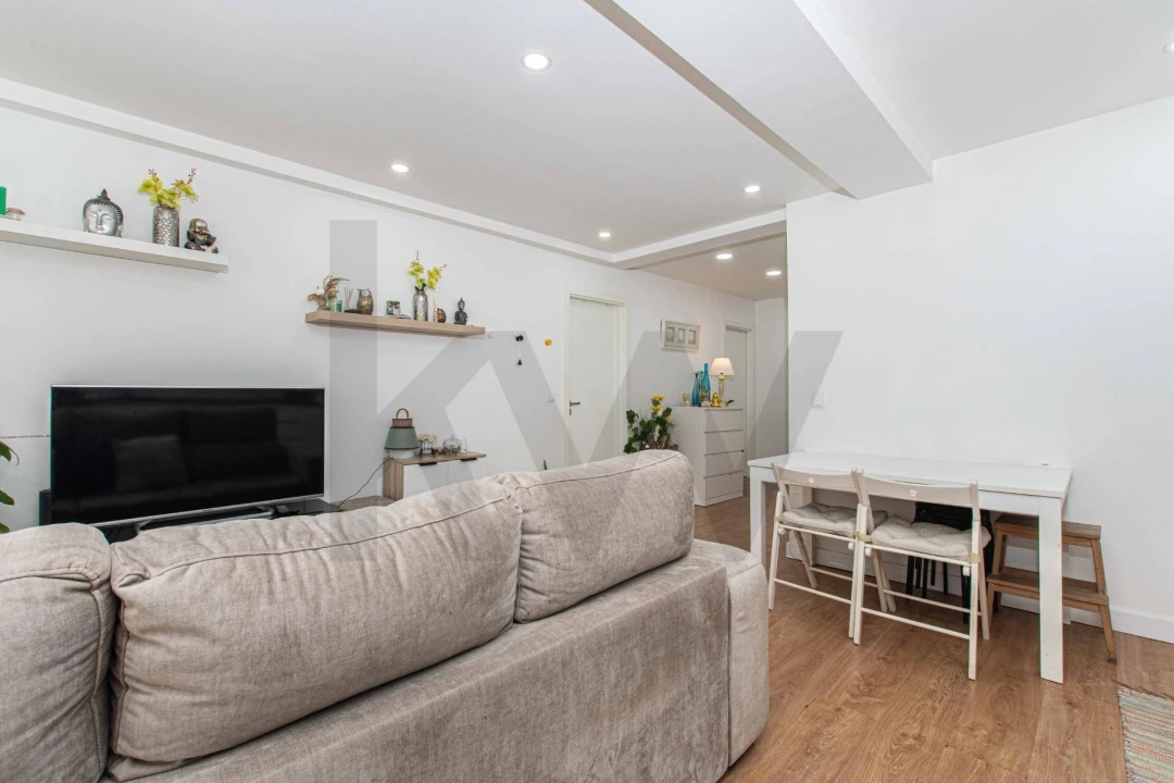 Apartamento T1 para Venda em Póvoa de Santo Adrião e Olival Basto Foto 3