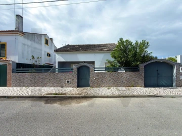 Moradia T2 para Venda em Quinta do Conde