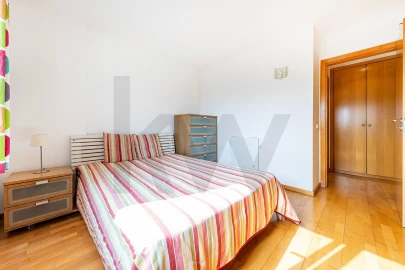 Apartamento T1 para Arrendamento em Areeiro