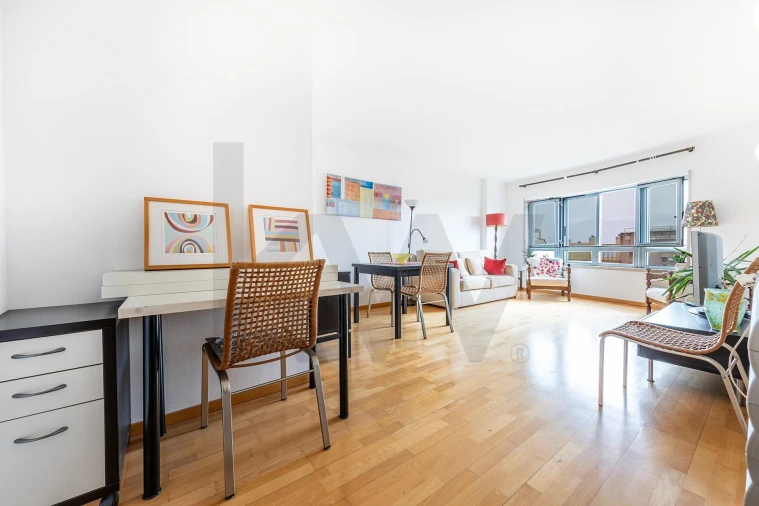 Apartamento T1 para Arrendamento em Areeiro Foto 4