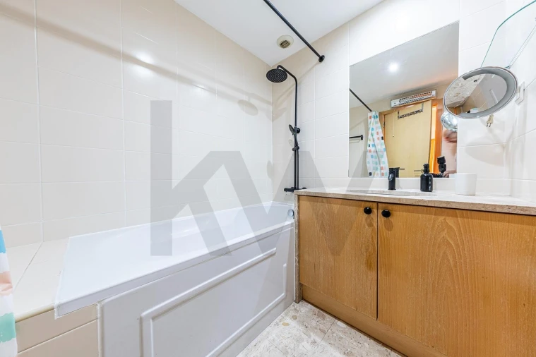 Apartamento T1 para Arrendamento em Areeiro Foto 15