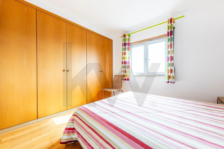 Apartamento T1 para Arrendamento em Areeiro Foto 12