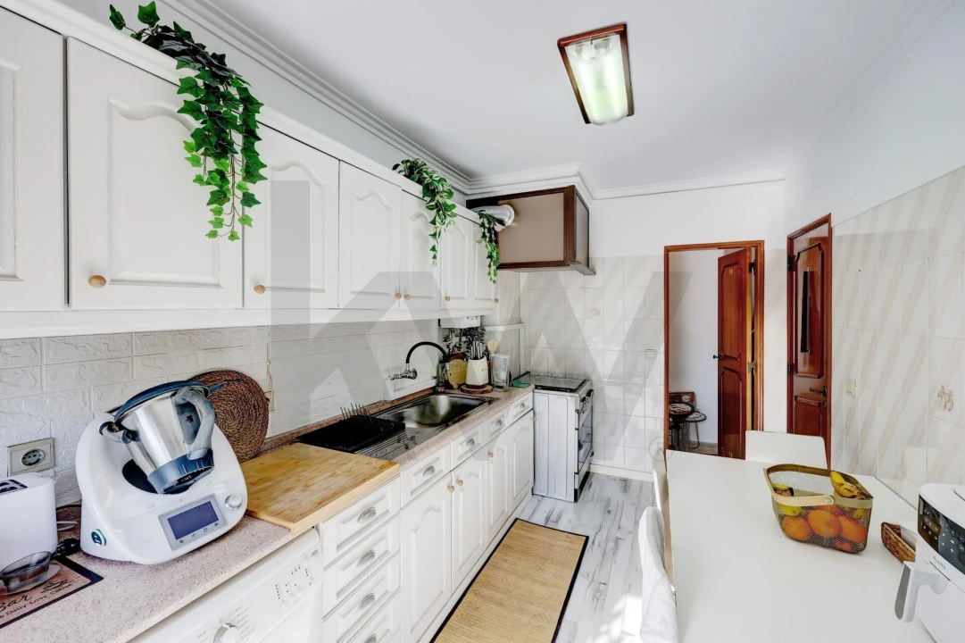 Apartamento T2 para Venda em Mina de Água Foto 3