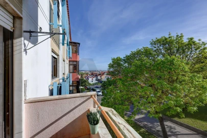 Apartamento T2 para Venda em Mina de Água