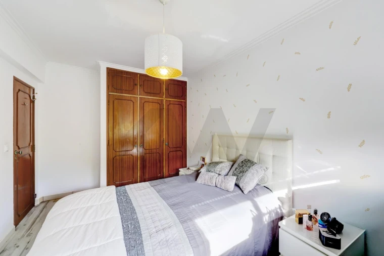 Apartamento T2 para Venda em Mina de Água Foto 11