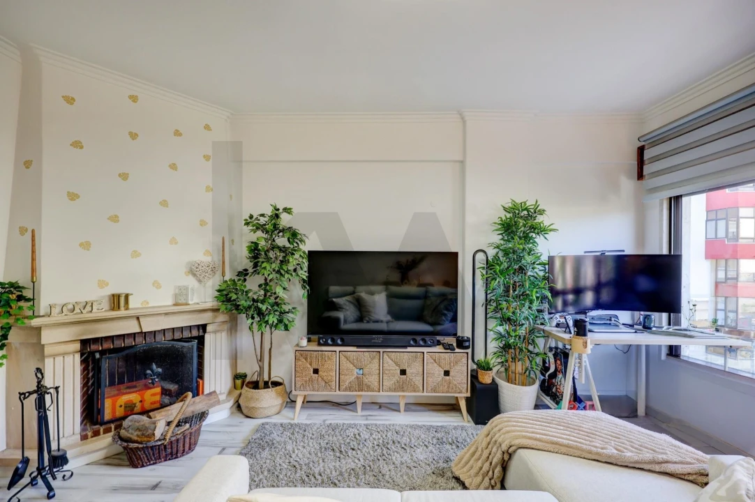 Apartamento T2 para Venda em Mina de Água Foto 13