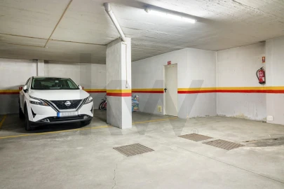 Apartamento T3 para Venda em Carcavelos e Parede