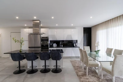 Apartamento T3 para Venda em Faro (Sé e São Pedro)