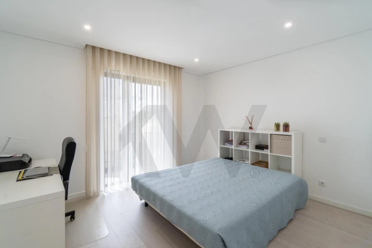 Apartamento T3 para Venda em Faro (Sé e São Pedro) Foto 19