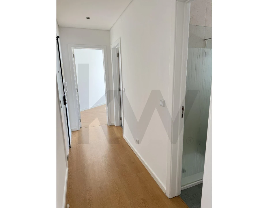 Apartamento T1 para Arrendamento em Campo de Ourique Foto 25