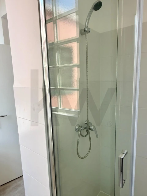 Apartamento T3 para Arrendamento em Campo de Ourique