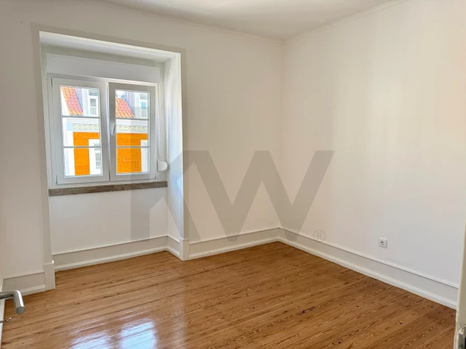 Apartamento T3 para Arrendamento em Campo de Ourique Foto 28