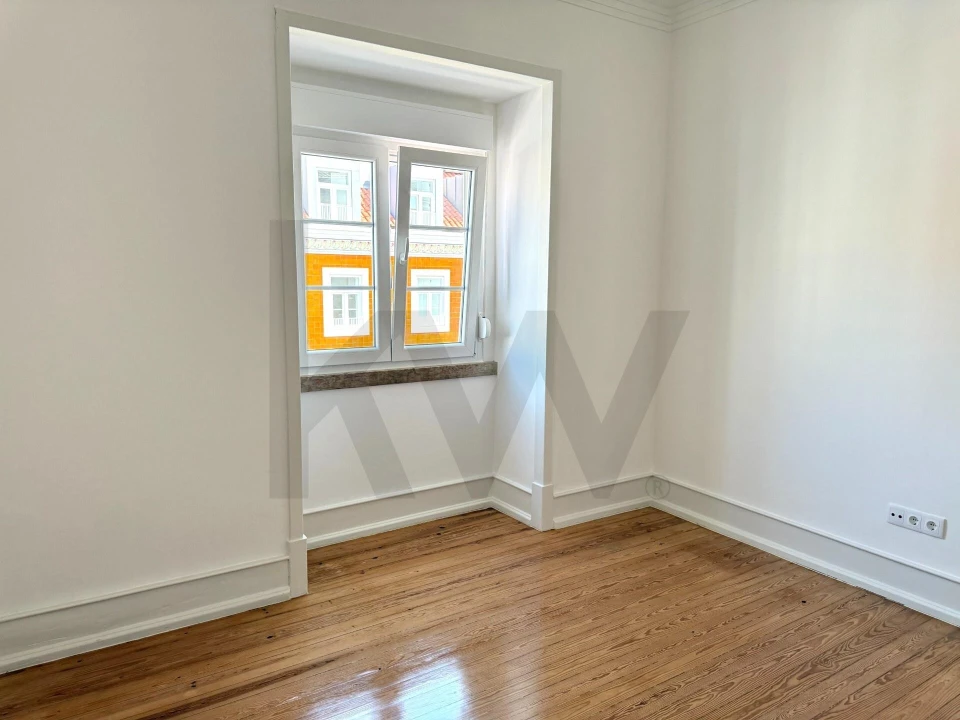 Apartamento T3 para Arrendamento em Campo de Ourique Foto 21