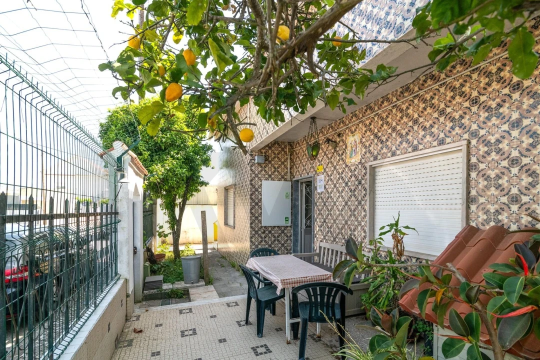 Moradia T3 para Venda em Santo Antão e São Julião do Tojal Foto 1