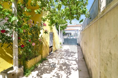 Moradia T3 para Venda em Santo Antão e São Julião do Tojal