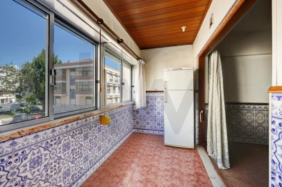 Apartamento T4 para Venda em Queluz e Belas