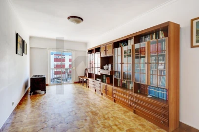 Apartamento T4 para Venda em Queluz e Belas