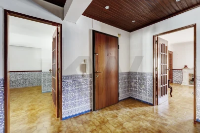 Apartamento T4 para Venda em Queluz e Belas