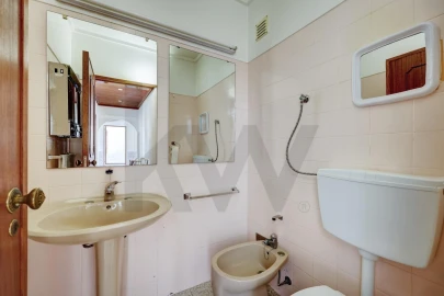 Apartamento T4 para Venda em Queluz e Belas