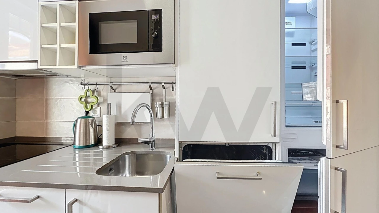 Apartamento T3 para Venda em Santo António Foto 9