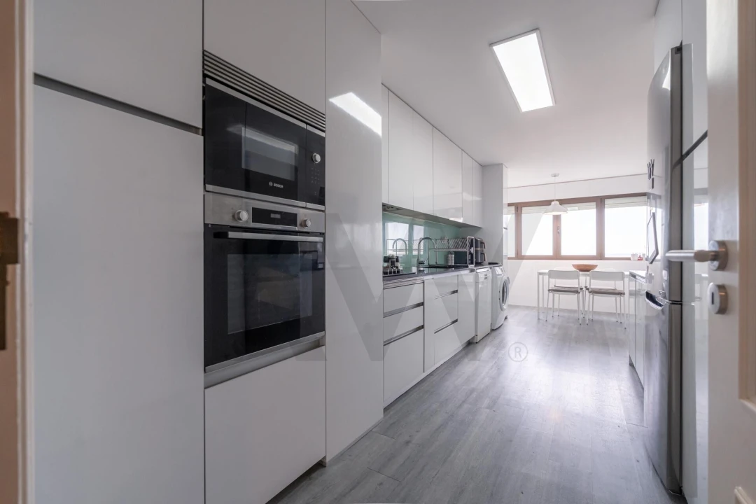 Apartamento T3 para Venda em Sé Nova, Santa Cruz, Almedina e São Bartolomeu Foto 7