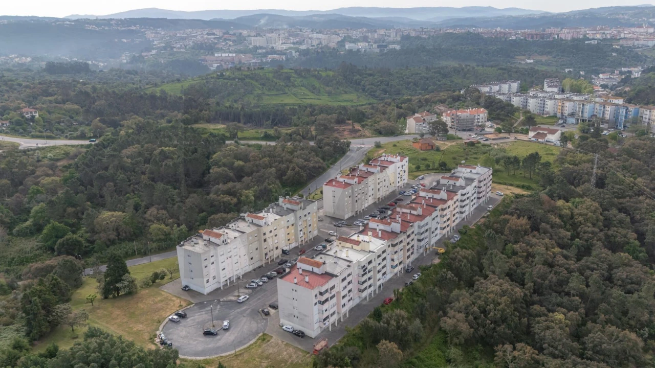 Apartamento T3 para Venda em Sé Nova, Santa Cruz, Almedina e São Bartolomeu Foto 29