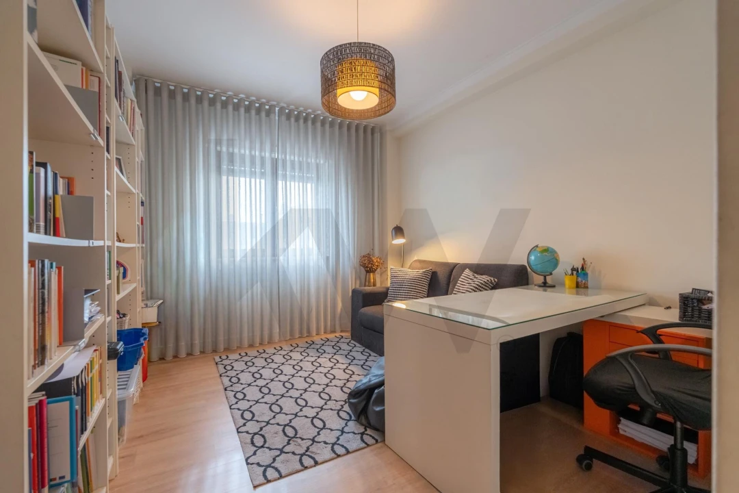 Apartamento T3 para Venda em Sé Nova, Santa Cruz, Almedina e São Bartolomeu Foto 19