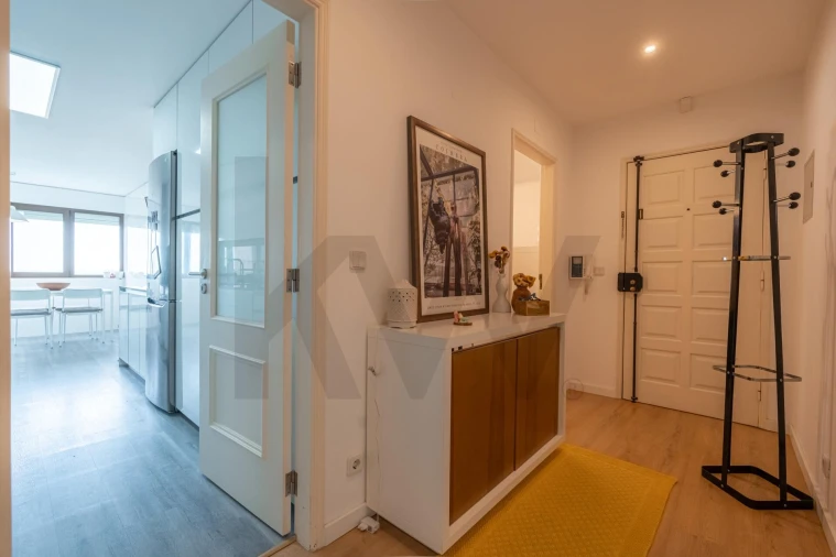 Apartamento T3 para Venda em Sé Nova, Santa Cruz, Almedina e São Bartolomeu Foto 12