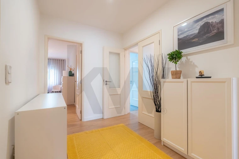 Apartamento T3 para Venda em Sé Nova, Santa Cruz, Almedina e São Bartolomeu Foto 20