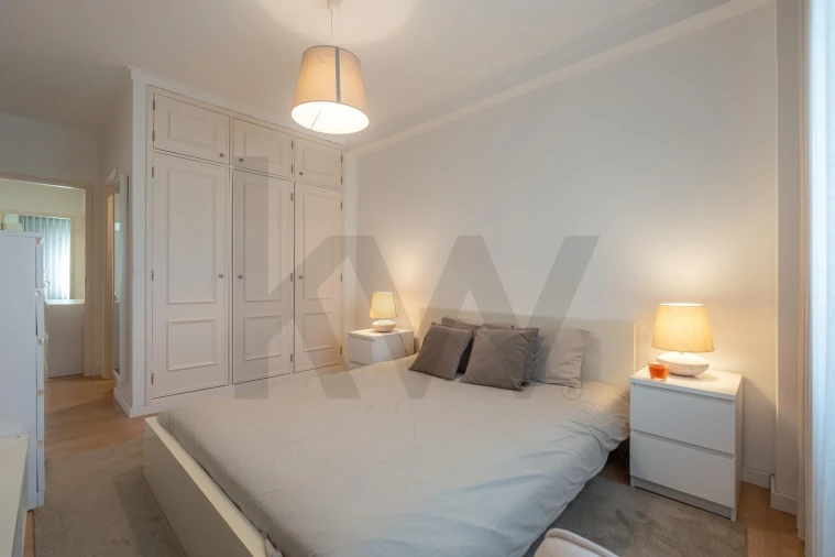 Apartamento T3 para Venda em Sé Nova, Santa Cruz, Almedina e São Bartolomeu Foto 24