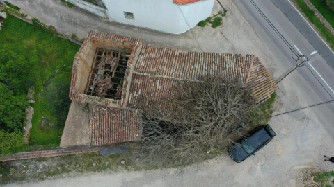 Moradia T2 para Venda em Alcantarilha e Pêra