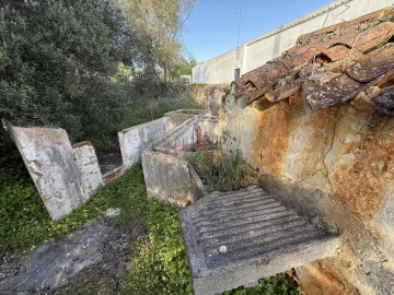 Moradia T2 para Venda em Alcantarilha e Pêra