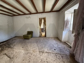 Moradia T2 para Venda em Alcantarilha e Pêra