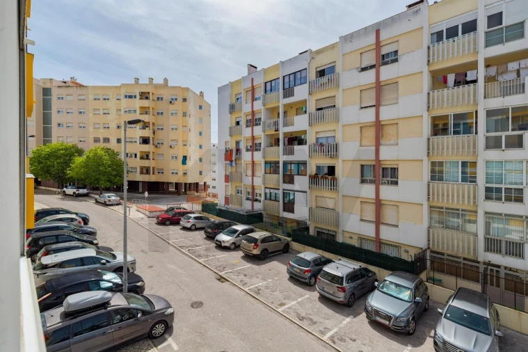 Apartamento T3 para Venda em Laranjeiro e Feijó Foto 22