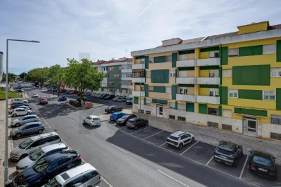 Apartamento T2 para Venda em Rio de Mouro